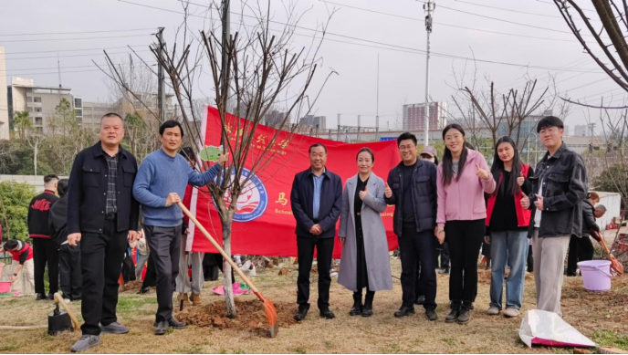 FB0B7A1FAAB737128A0A7D634FB_0FED9DE0_105E56