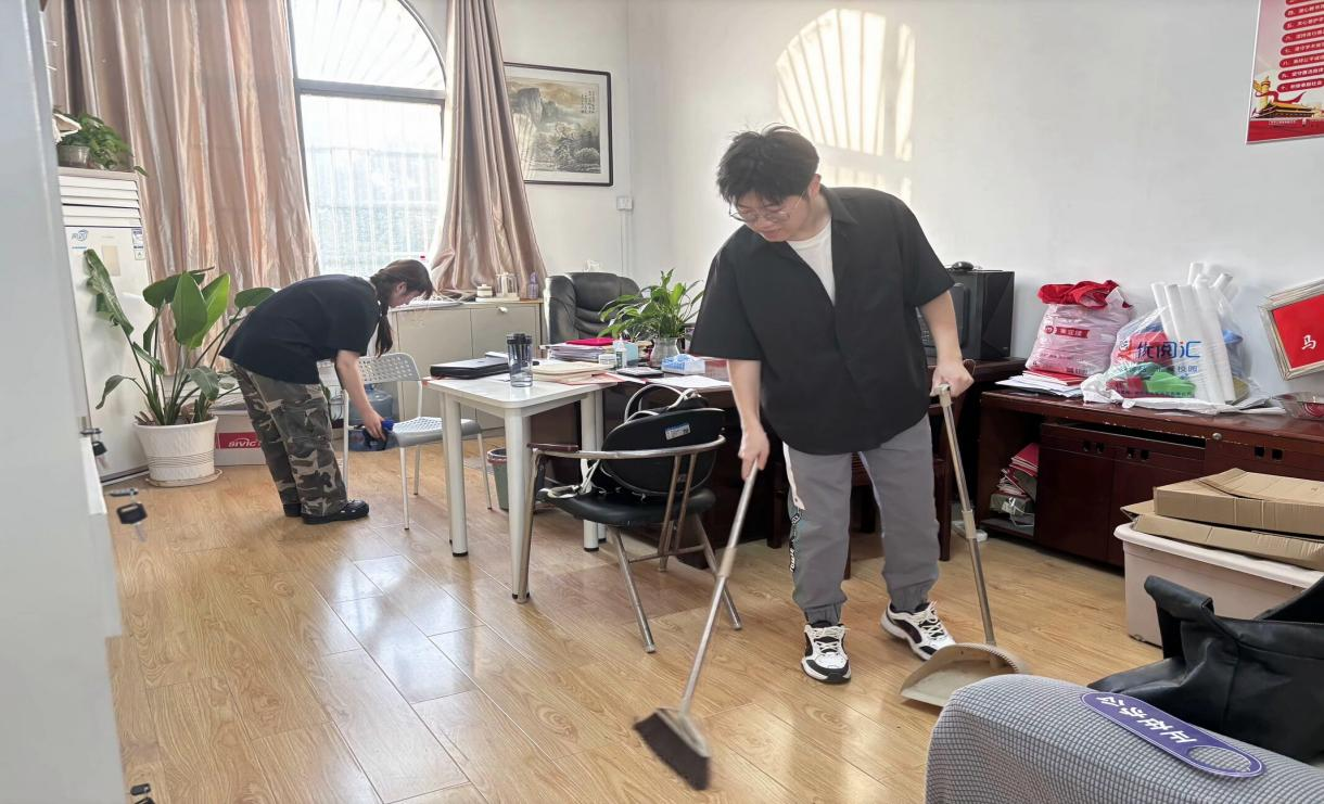 EA5BC1B74EBDD9E529D08AD21C0_0A1E7DA7_107B4E