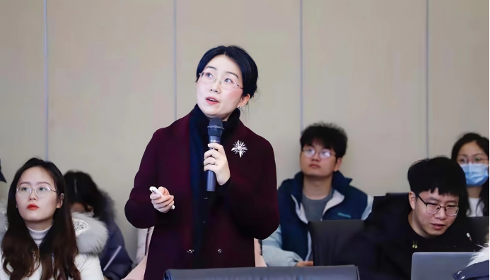 C7AF56E491FCFDA2BAC72DA9F05_D1898AA5_10D397