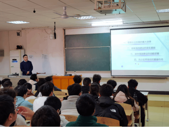 74E94612581F8F0432E82604DF2_E35EAB5C_180A3