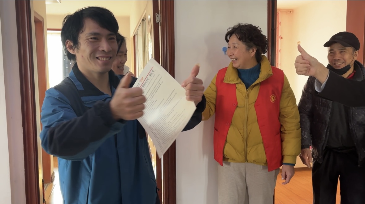 ED030C781B9381F7C6B9FF7C63E_15BD2BB8_2A43F