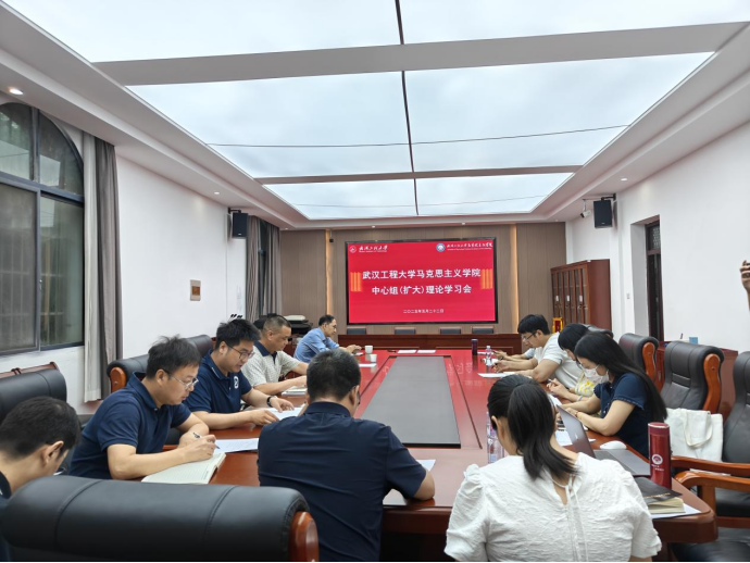 000B7F8600334E14E7F5DDF2338_63B6FCF4_15DC0E