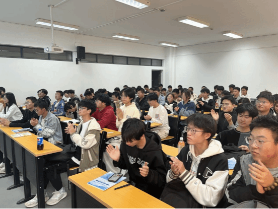 3469F5E2870247435A4D4AA459F_ED9123BC_1C475