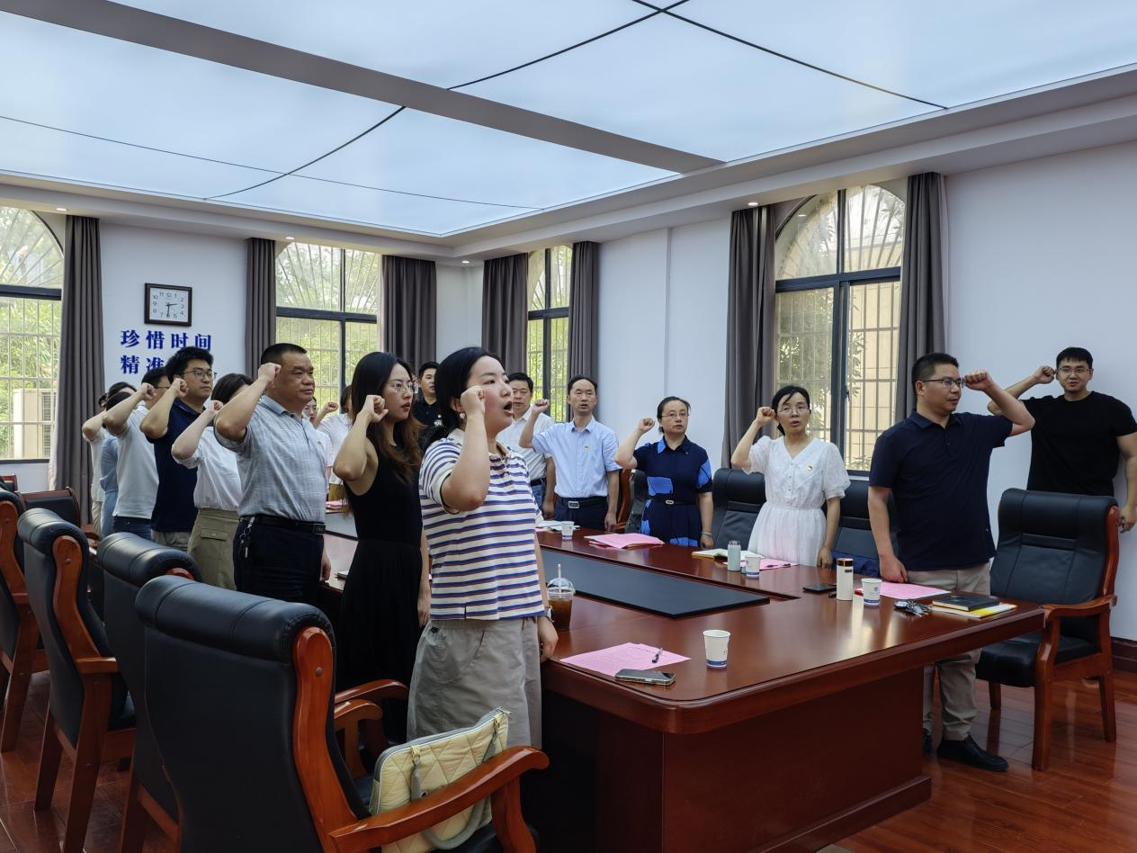 02728471A68BCE1F3A1E0D848C5_B4441FF4_12081A