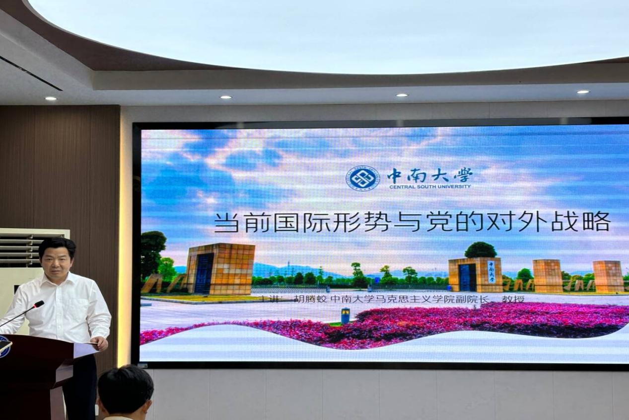 9FC5BE90FD767AD12260E8394A6_0C3C17D8_20D60