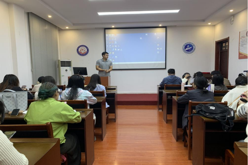 AD01C2F597A47CA11538D0D0D53_180B736D_1C11CD