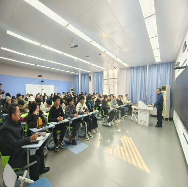 F0E07D7DFA82A930BC4C65BBD43_9EE712FA_670BF