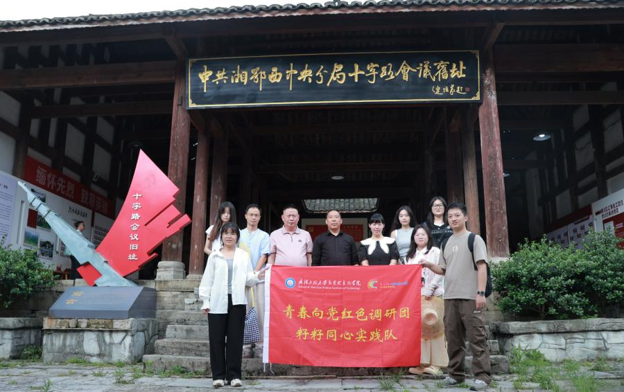 CB2AF4AC86E501E36CB6D7B1FFF_AE0130E7_1F26AC