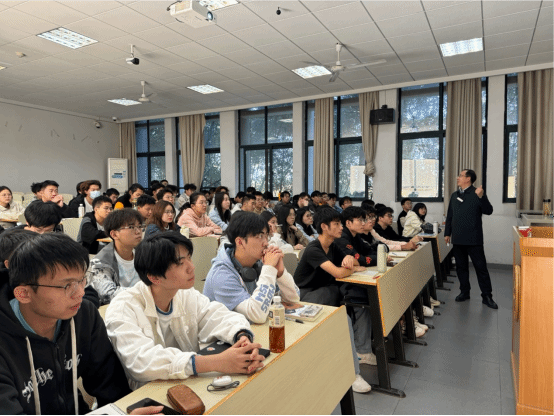 90145625E4F9EB3E2E674FBD270_6A251860_1ED5A