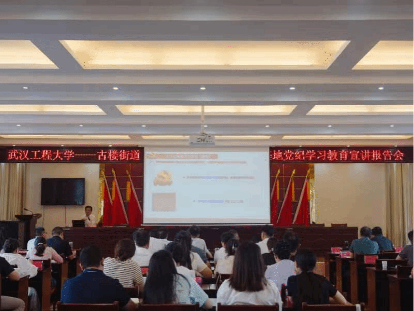 336F09A5C894B6E13304333232D_7E45A3CF_2D000