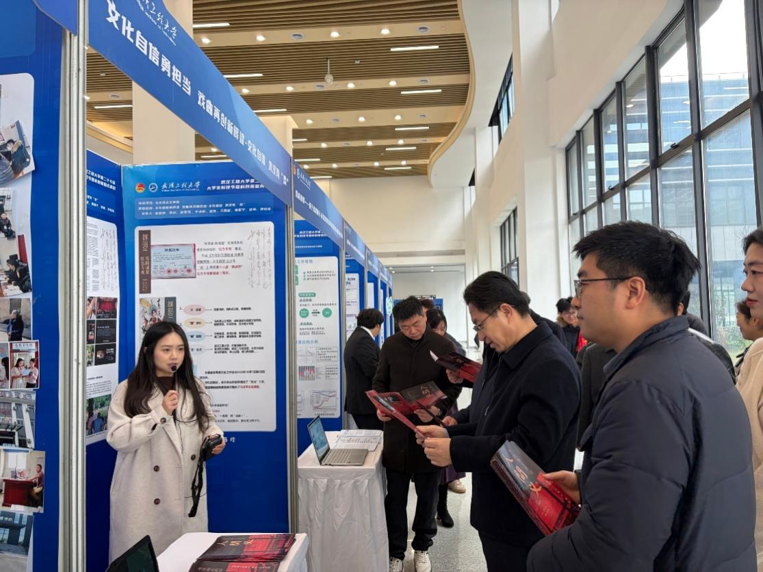 C9EEB41ADA3A10AC6368A79B77E_256C4C94_108AD2