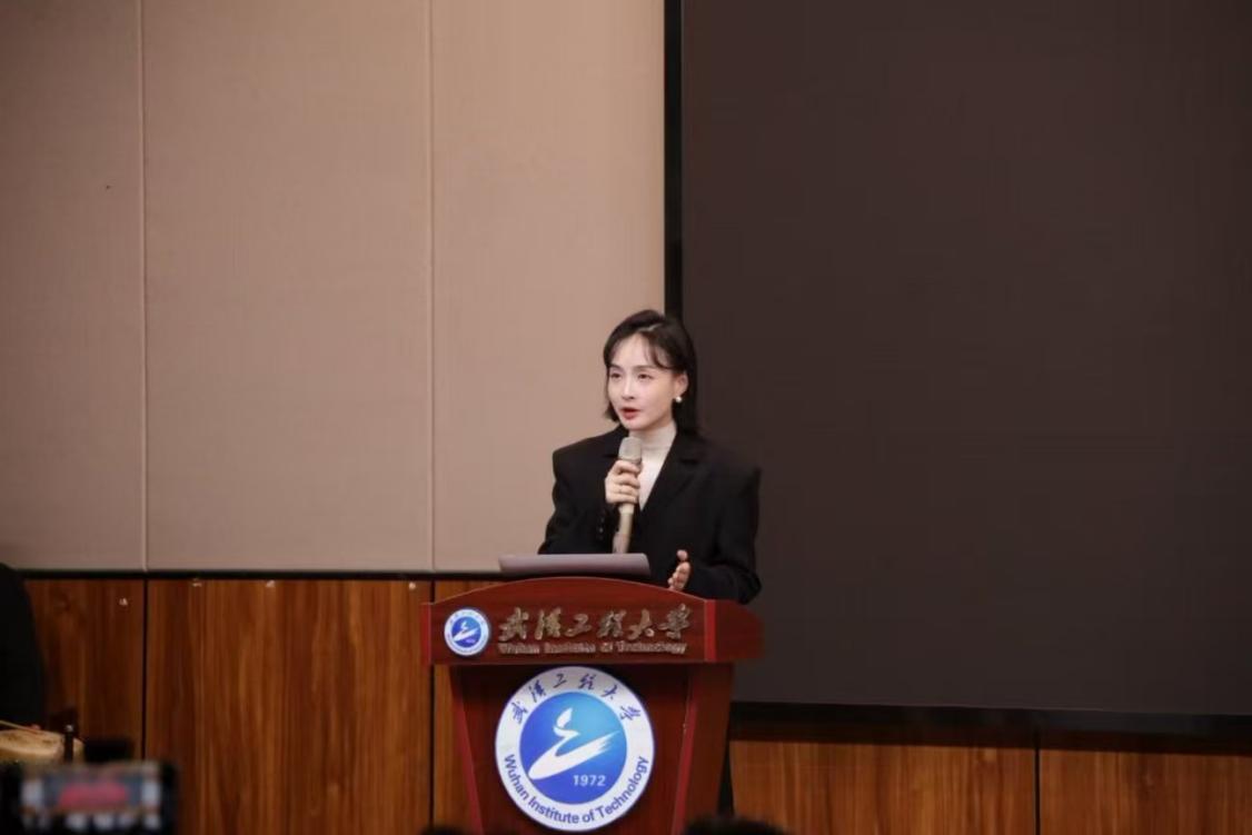 36B196F05DB8C064F30ED8BAFBA_C5CA3B07_A1B9