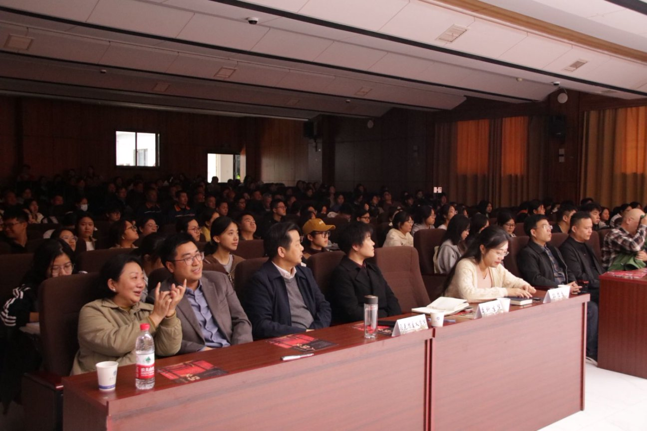 36BC5C6A4FA5BCCD6A002E4DF13_888FEEB2_103C6C