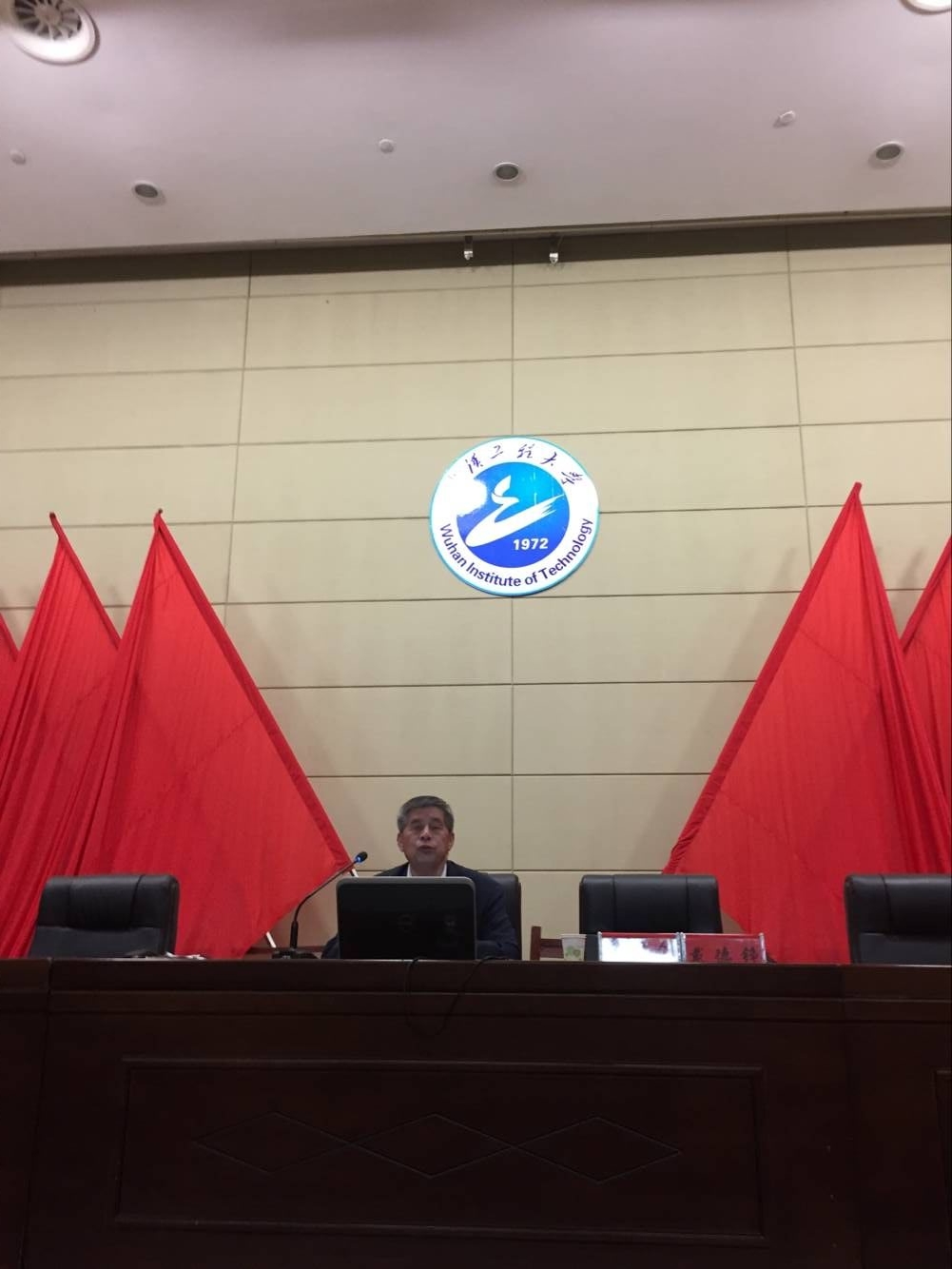 56A291B11CFE0C7ADECDEA2B559_111CFD42_4D086