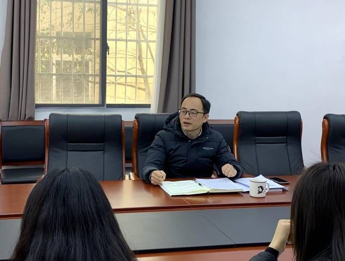 ע��: bad22e08fcc427e4bb423f6d44214b0