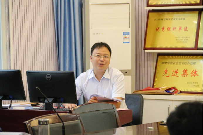 907F73E31F0FCBC75F3C71E1621_037E5839_1382B8