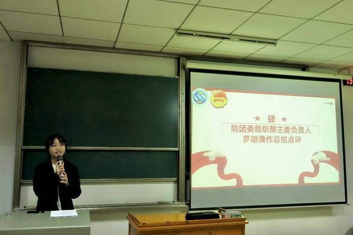 D07628CF48F9B7093CF4799A02B_E76143DF_9101