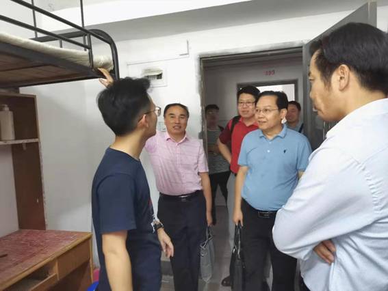 20B4555EB2B63547E03CE52BCDD_A410B694_72CA