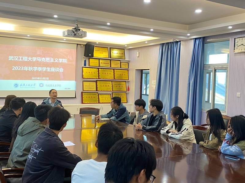 A6E35E0558351EA22327D68A892_1738D376_15501