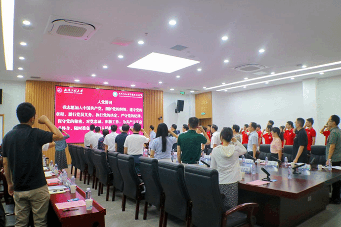 34A49CDBD1370A22E1E51103246_DE1DAE5A_22926