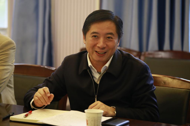 CE0D486A990E14C7CC5D9D627C2_50EA8B81_172610