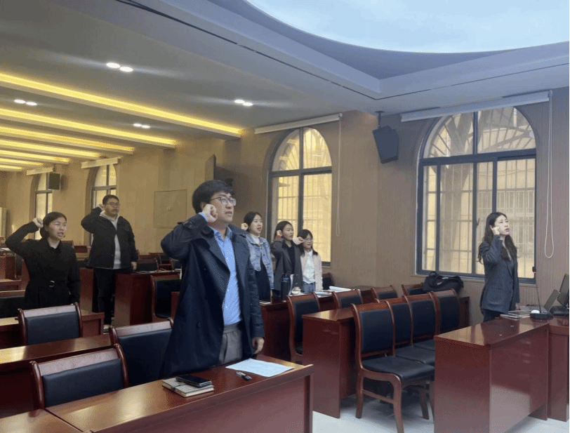 09C952DEA8D0C60D378BB1444D7_8C4373D7_31B35