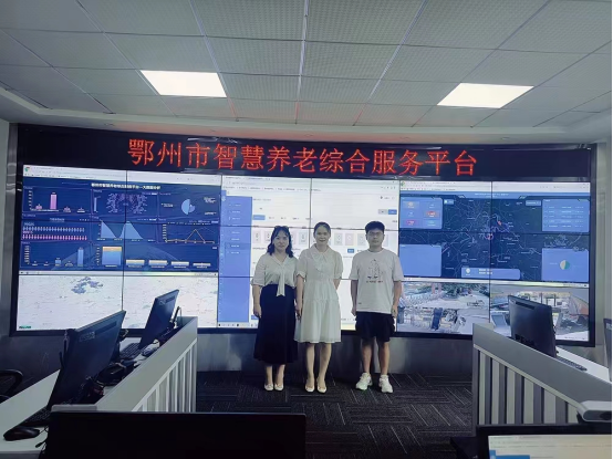 1E96EABE2845753603F2950FDFD_70B5F003_E1017