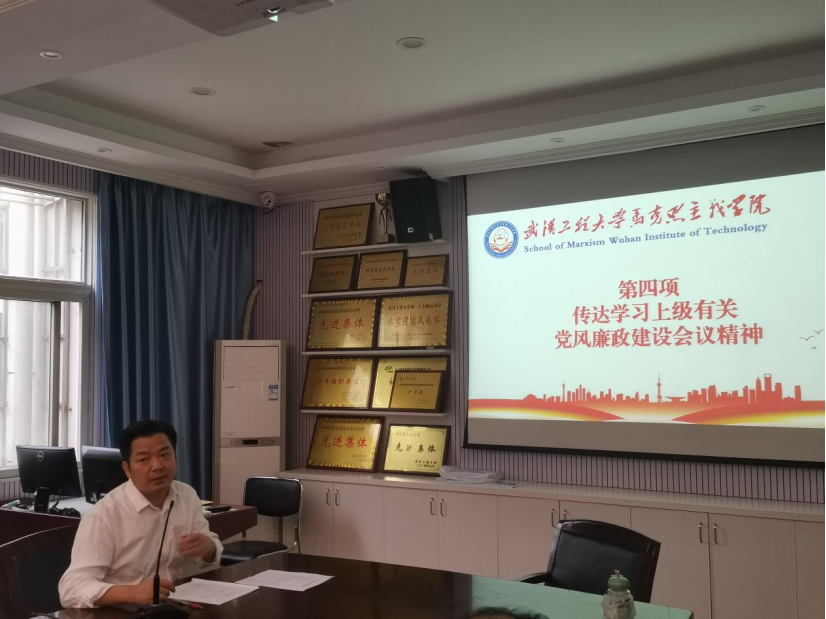 608C913C8BA48BC67048DA9EB26_0D4B0880_1F4499