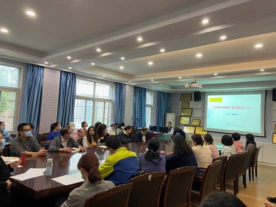 DB83066D0BA33EBB5A9AD3F4D83_8654B33A_8C63