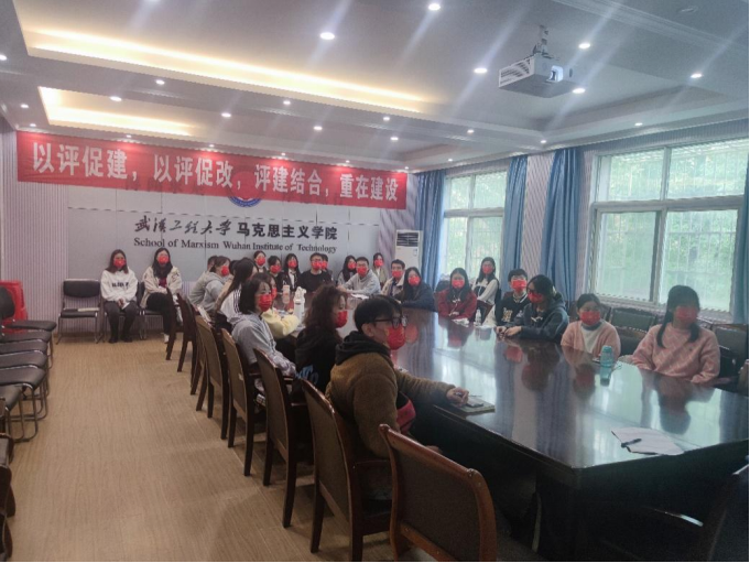 2AC12DA066B63E2C5176C8DFE53_D6428F23_154879