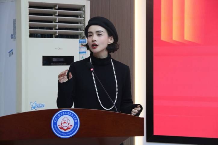 B2BC6E6149FF41626D298F185EF_2602AAD6_8174